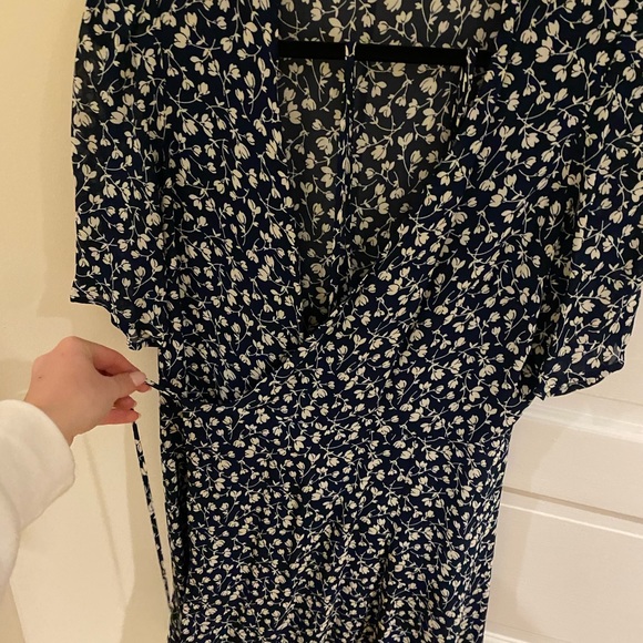 Reformation mini dress - Picture 3 of 3